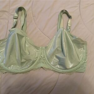 Victoria's Secret Shimmery Mint Lace Underwire Bra